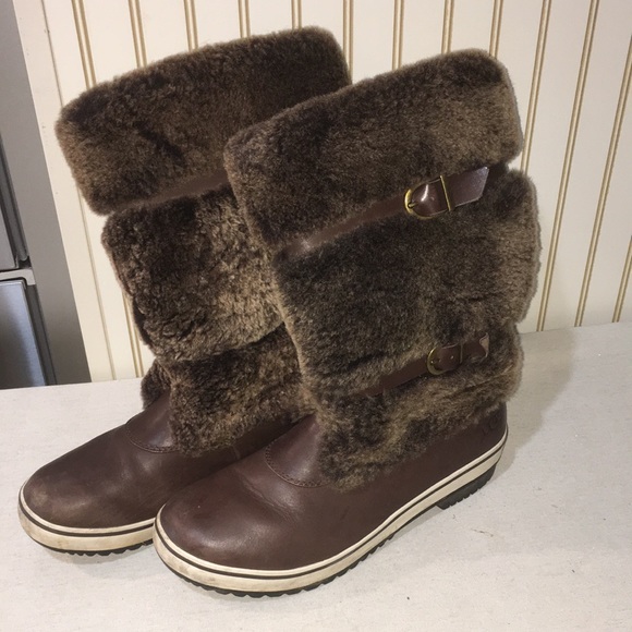 Ugg boots - Picture 1 of 5